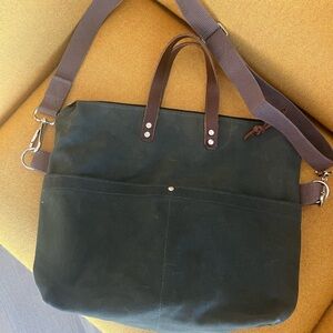 Chic Forest Green Thick Canvas Tote Bag with leather details